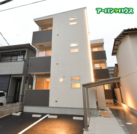 Regalest Terrace 下伊福の外観