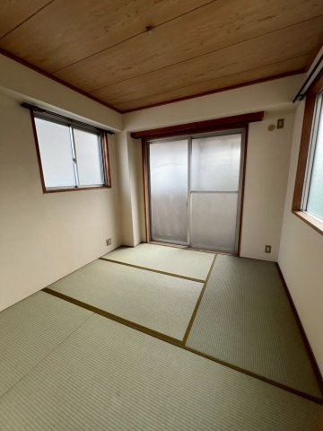 マンション寿藤　黒田の和室