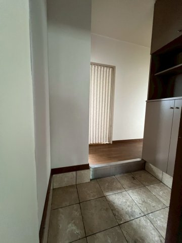 マンション寿藤　黒田の玄関