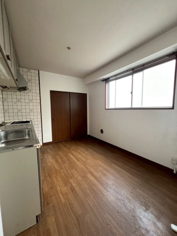 マンション寿藤　黒田の居間・リビング