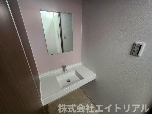 リエート若宮の洗面所|1階
