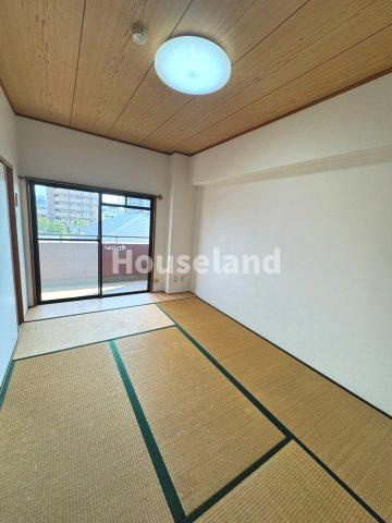 ルミエール参番館の和室