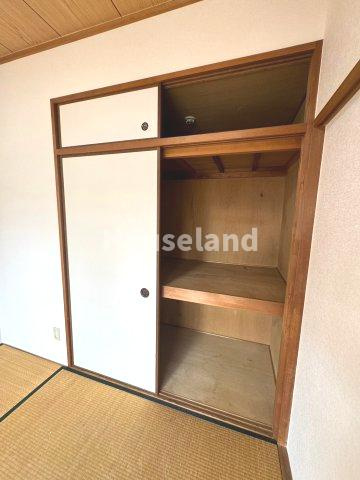 ルミエール参番館の収納