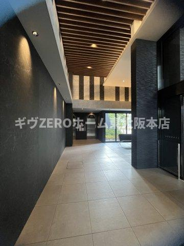 Quintet NAMBAのロビー