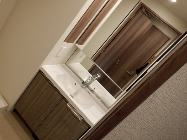 アトラスリベルタ文京湯島の洗面所