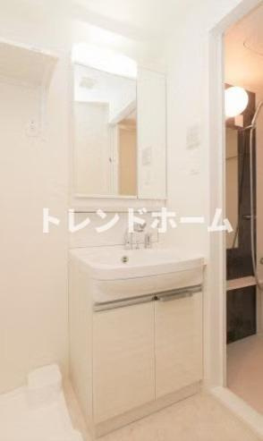 エスリード弁天町グロリアの独立洗面台|選べる家電プランあり！！