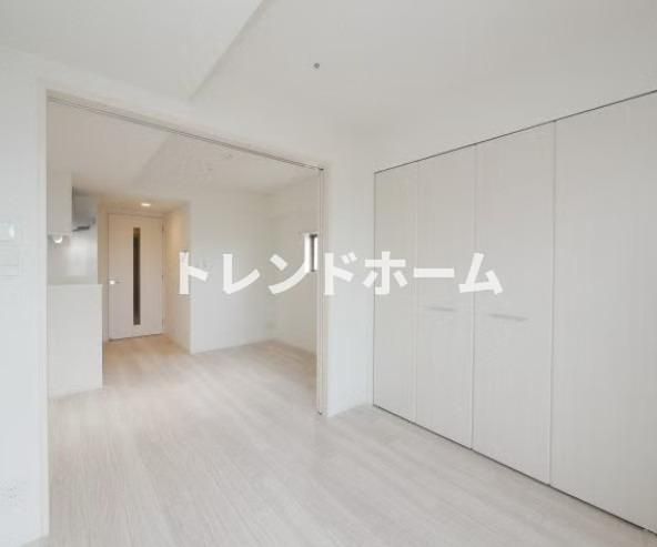 エスリード弁天町グロリアの居間・リビング|選べる家電プランあり！！