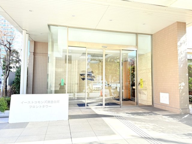 イーストコモンズ清澄白河フロントタワーのエントランス