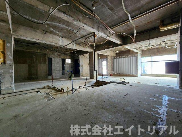 LEPUSビルの内装
