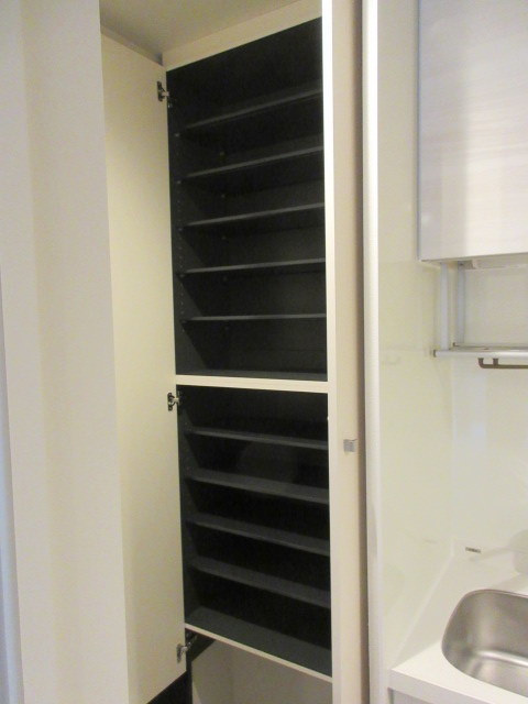 ao yokohamaの玄関|玄関にはシューズボックスあり