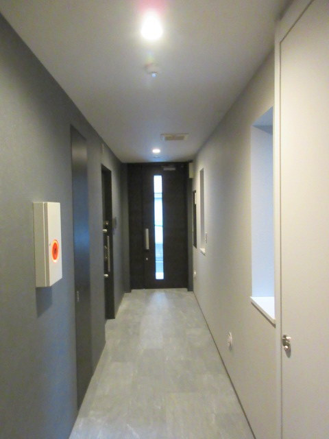 ao yokohamaのエントランス