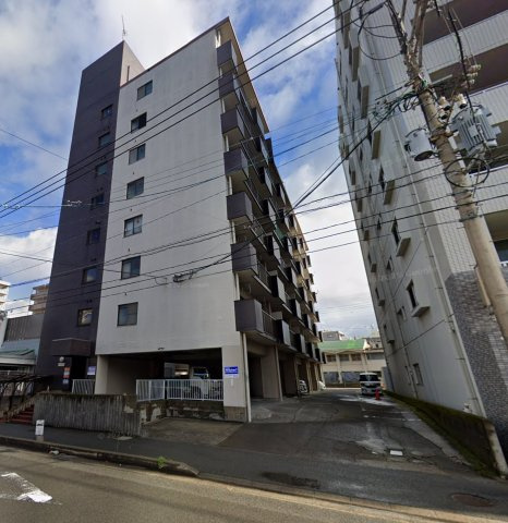 鹿児島市甲突町　一棟マンションの外観