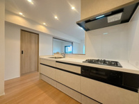 【キッチン】 | コアマンション和白東パセオ☆仲介手数料無料☆ | 機能性とデザイン性を両立させた、リノベーション物件ならではの素敵な室内。実際に見てみるとそれがよく分かります♪