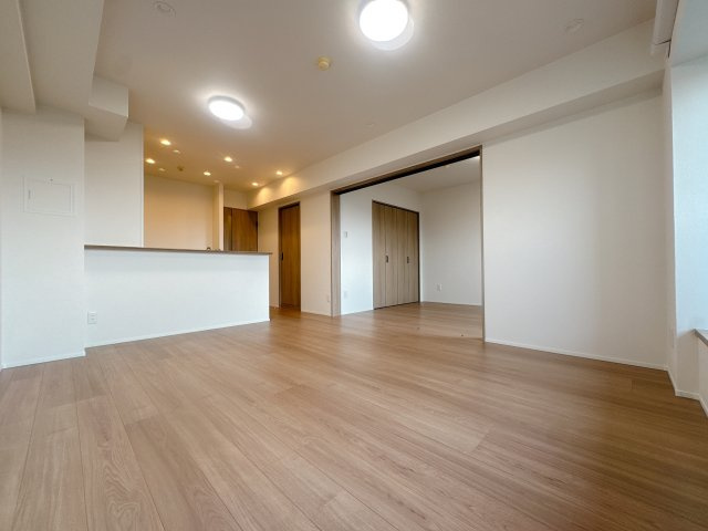 【居間・リビング】 | コアマンション和白東パセオ☆仲介手数料無料☆ | どんな家具を、どう配置するか。照明は？この一枚に好きなイメージをどうぞ描いてください。