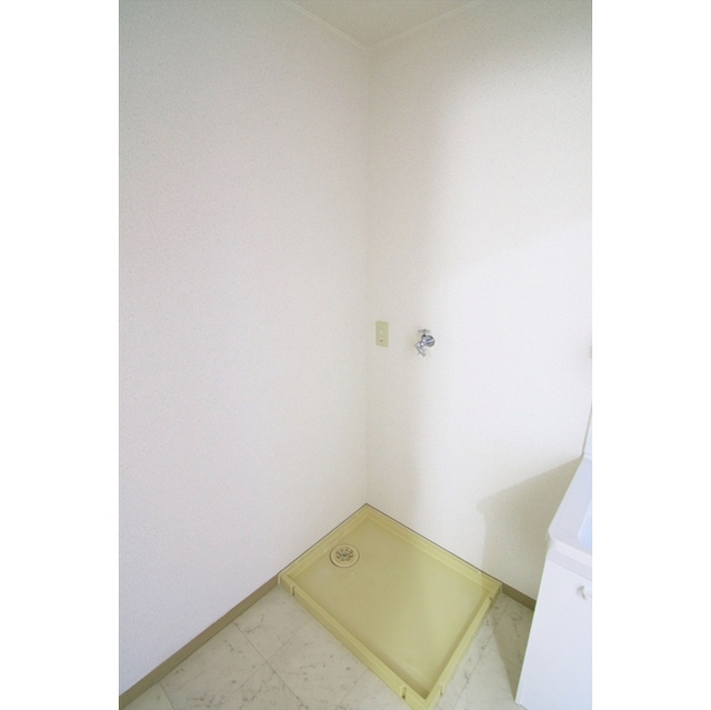 レジデンス・スギエの内装|室内洗濯機置場