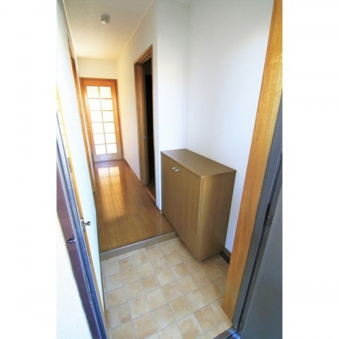 レジデンス・スギエの玄関|シューズボックスあり