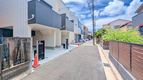横浜市金沢区洲崎町の新築一戸建の前面道路含む現地写真|周辺環境も合わせてご案内させて頂きます！
お気軽にお問い合わせ下さい！