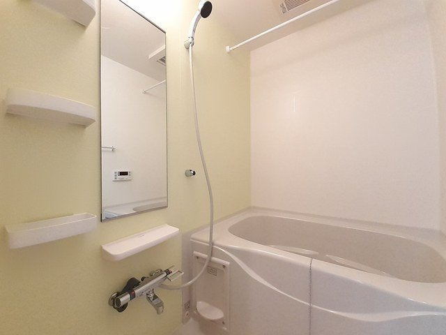 ニューバンブスⅡＢの浴室|お風呂です