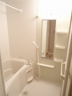 【浴室】 | ジャン・セリューⅡ　Ｃ