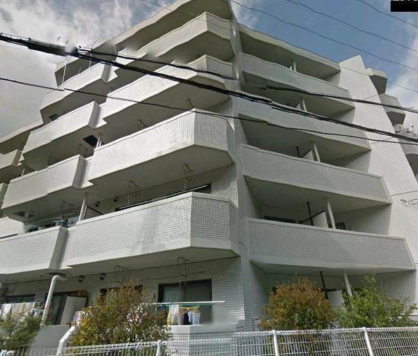 ヒュース雑賀崎