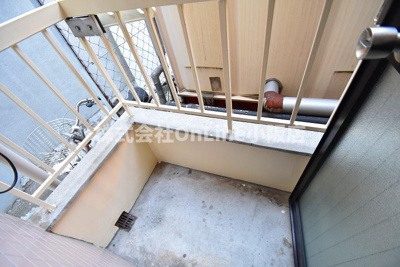 【バルコニー】 | ラフォーレ永和