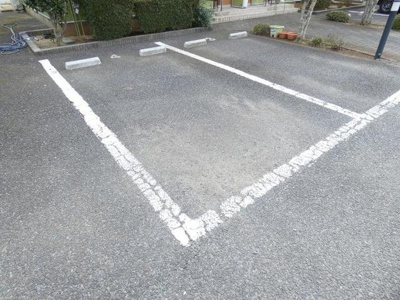 【駐車場】 | 東松園レジデンスＢ | 駐車場完備です