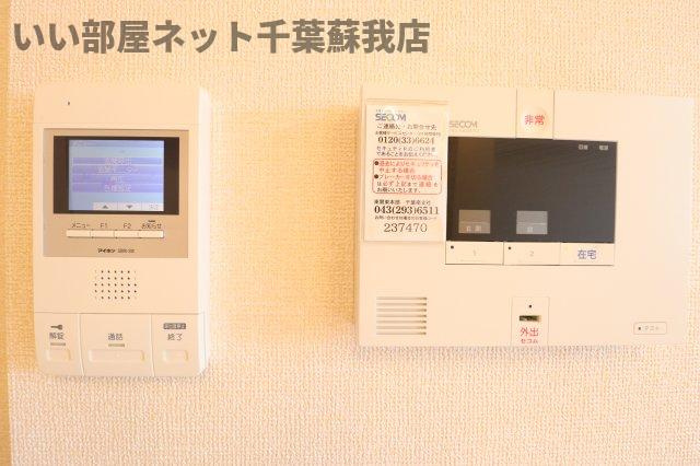 ラテルのセキュリティ|TVモニターホン付きでセキュリティ面も安心！