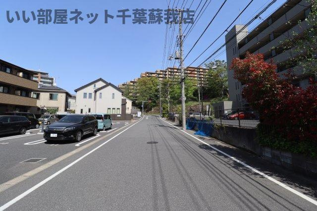 ラテルの周辺