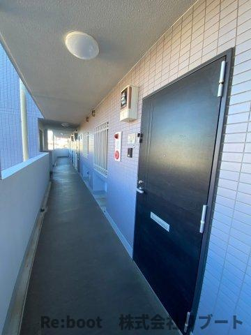 ブルームライフ市川（旧エヴァーグリーン市川）のロビー