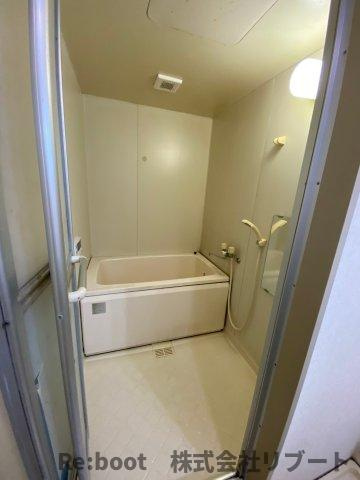 ブルームライフ市川（旧エヴァーグリーン市川）の浴室