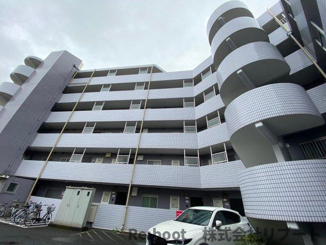 ブルームライフ市川（旧エヴァーグリーン市川）の外観