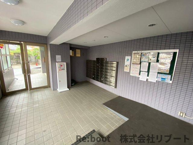 ブルームライフ市川（旧エヴァーグリーン市川）のロビー