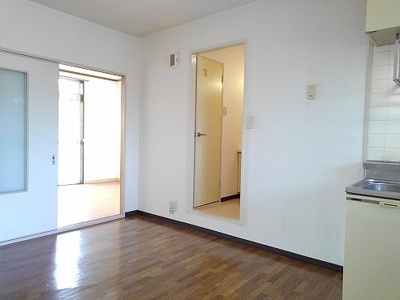 【居間・リビング】 | ドミール前田