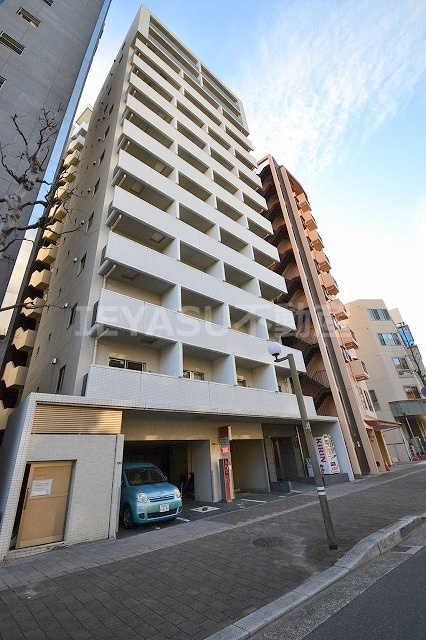 リーベングランツ平和大通り