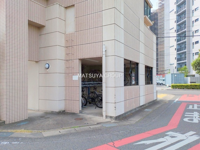 【駐輪場】の画像