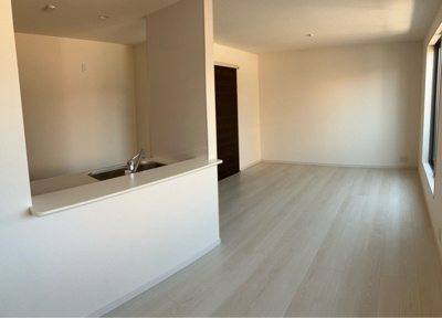 【居間・リビング】 | リーブルガーデン高石加茂 | リビングダイニング