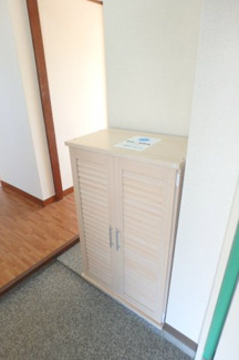【玄関】 | 金剛第三住宅・213棟（収益物件）