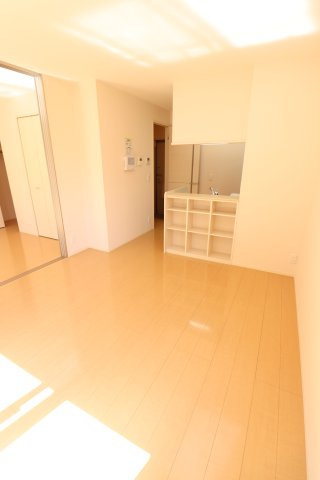 エフハウスの居間・リビング