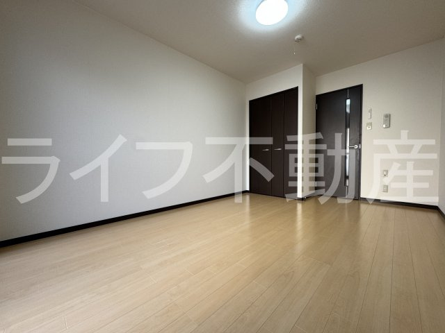 アルベージュ八戸ノ里Ⅰ番館の居間・リビング|ゆったり過ごせるリビングです