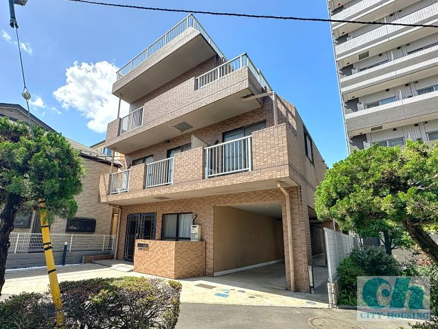 クイーン小金井 205号室の外観