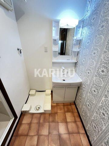 ウインズコート都島の洗面所|コンパクトで使いやすい洗面所