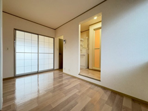 【居間・リビング】