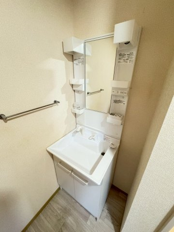 【独立洗面台】