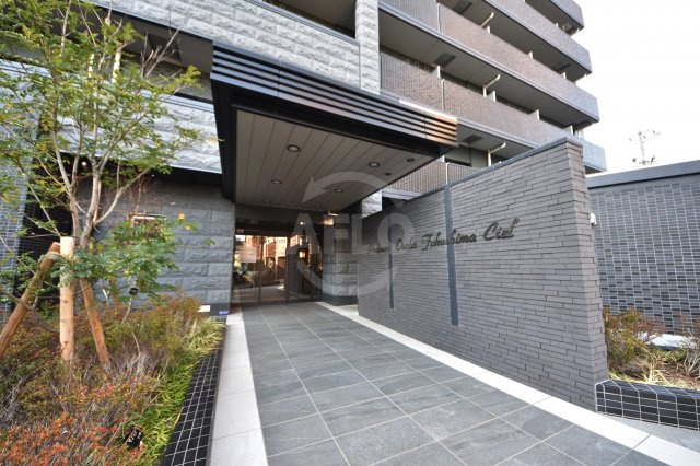 プレサンス大阪福島シエルのエントランス|プレサンス大阪福島シエル　エントランス