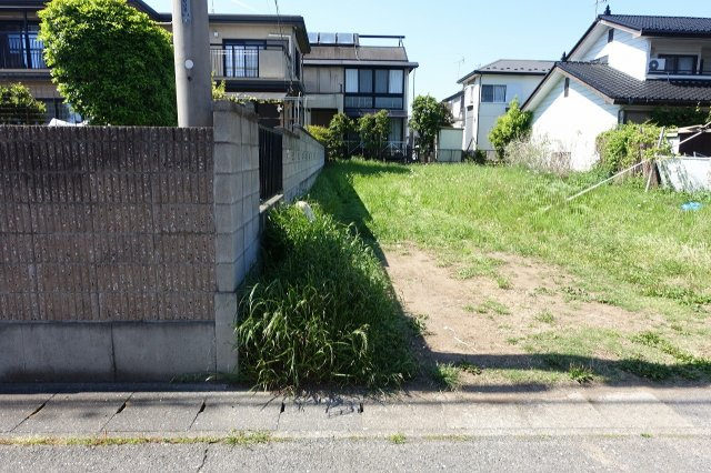 高崎市福島町　売地の外観|西側境界を南から北方向