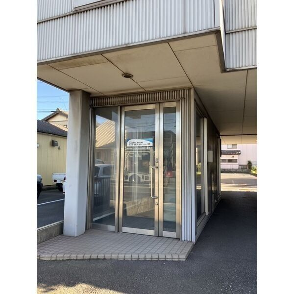 	SYビルのエントランス