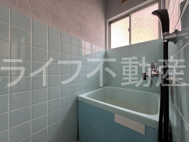 八戸ノ里文化Ⅱの浴室|コンパクトで使いやすいお風呂です