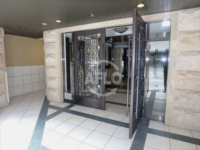 プレサンス本町プライムのエントランス|プレサンス本町プライム エントランス