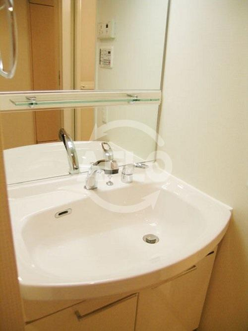 プレサンス本町プライムの独立洗面台|プレサンス本町プライム　独立洗面台