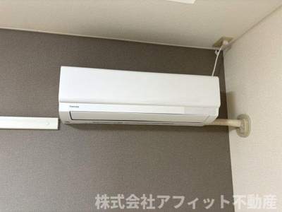 【設備】 | アルファルド | エアコン